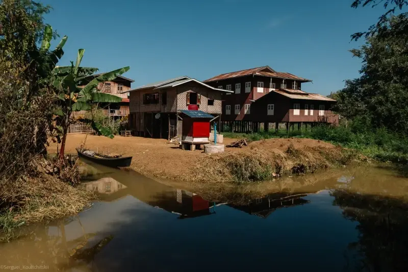 Inle Lake, Shan State, Myanmar — Inle Lake — photo captured with LEICA SL (Typ 601), VARIO-ELMARIT 1:2.8-4.0/24-90mm ASPH. OIS