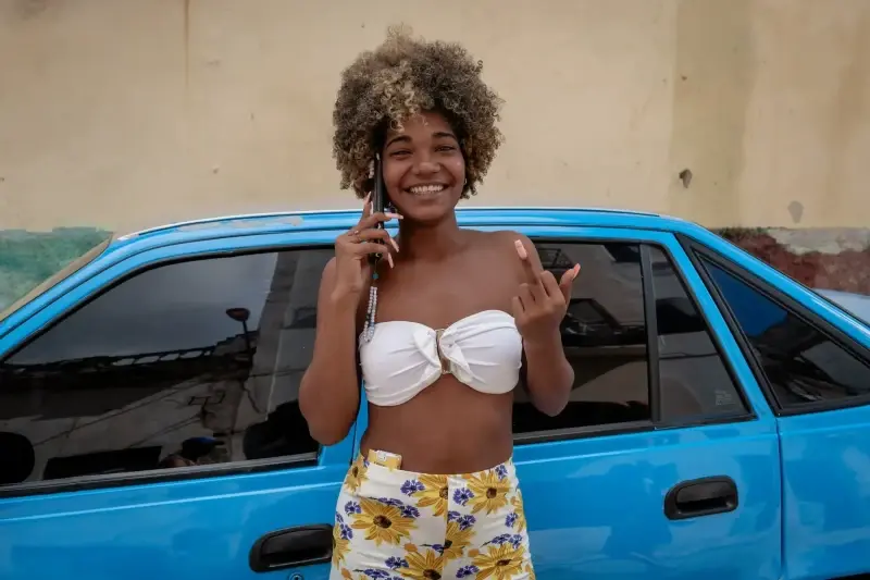 Old Havana, Havana, Cuba — The observer observing the observer — photo captured with LEICA SL (Typ 601), VARIO-ELMARIT-SL 1:2.8-4/24-90 ASPH.