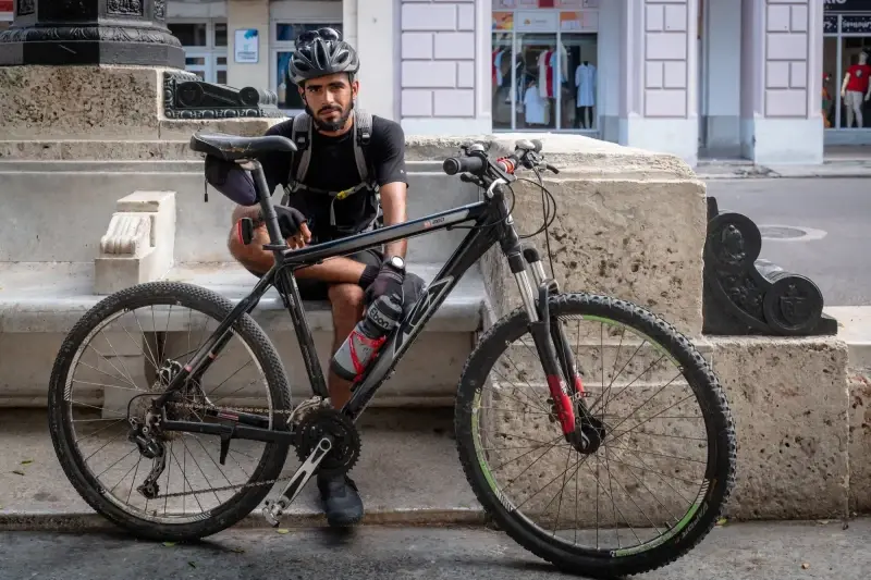 Paseo del Prado, Centro Habana, Havana, Cuba — La Habana. Paseo del Prado — photo captured with LEICA SL (Typ 601), VARIO-ELMARIT-SL 1:2.8-4/24-90 ASPH.