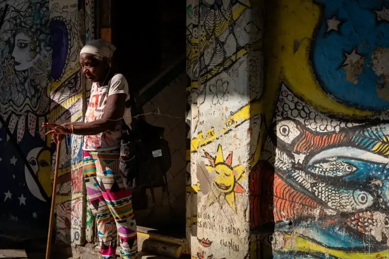 Paseo del Prado, Centro Habana, Havana, Cuba — La Habana. Paseo del Prado — photo captured with LEICA SL (Typ 601), VARIO-ELMARIT-SL 1:2.8-4/24-90 ASPH.