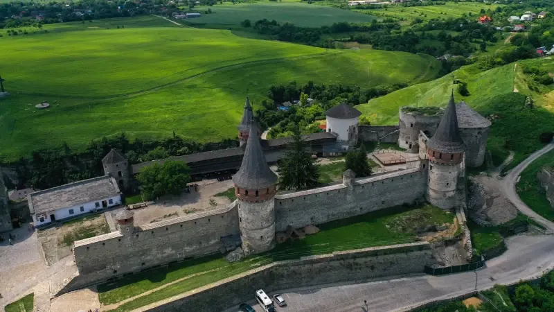 Kamianets-Podilskyi City, Khmelnytskyi Oblast, Ukraine — Kamianets-Podilskyi Castle — photo captured with DJI Mavic 2 Pro, Hasselblad L1D-20c 28.0 mm f/2.8